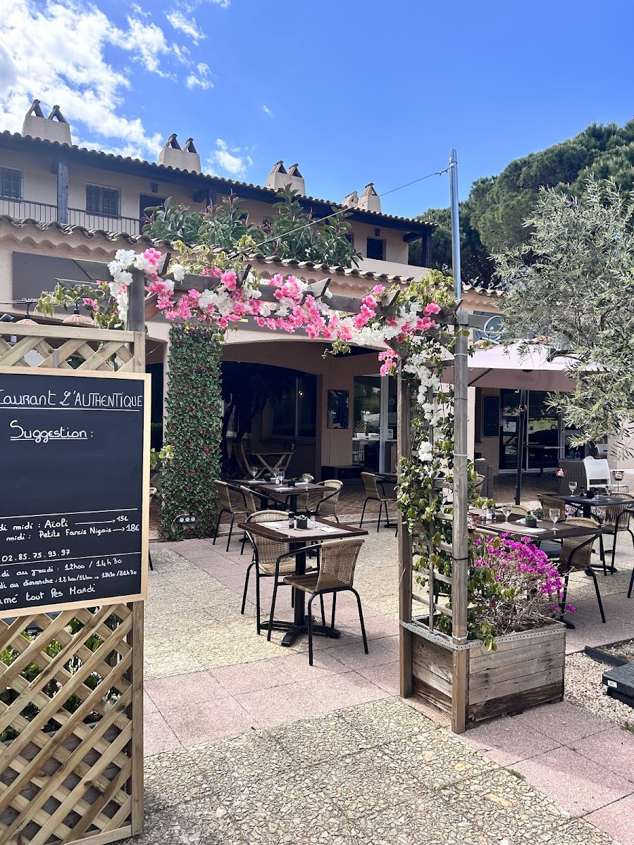 Restaurant L'authentique Photos 2